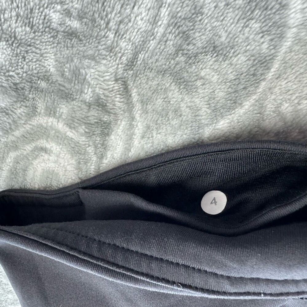 Womens Lululemon Wunder Under Crop III - Picture 4 of 5